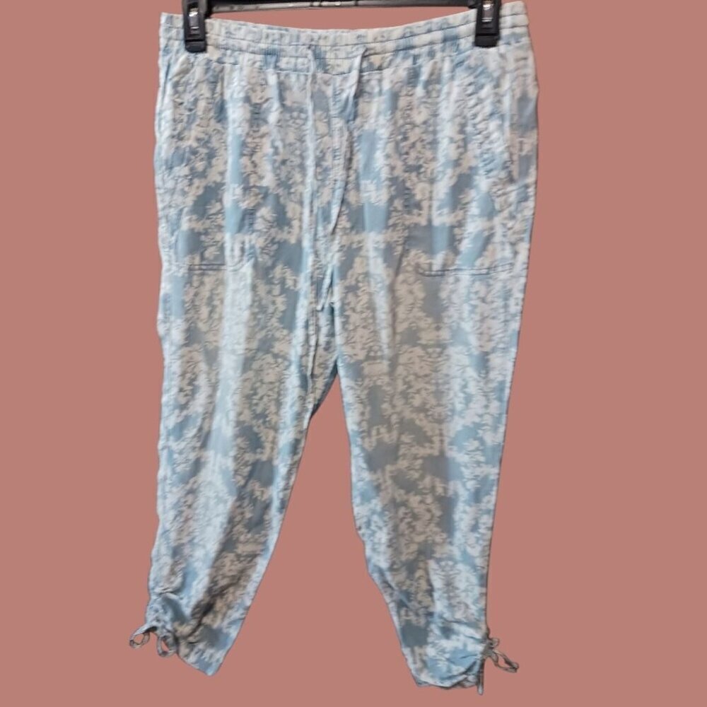 Knox Rose Floral Drawstring Cropped Pants With Pockets Blue & white Size Medium